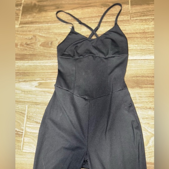 Black mesh side and back cutout jumpsuit /Romper Yoga lounge size Small - Picture 11 of 12